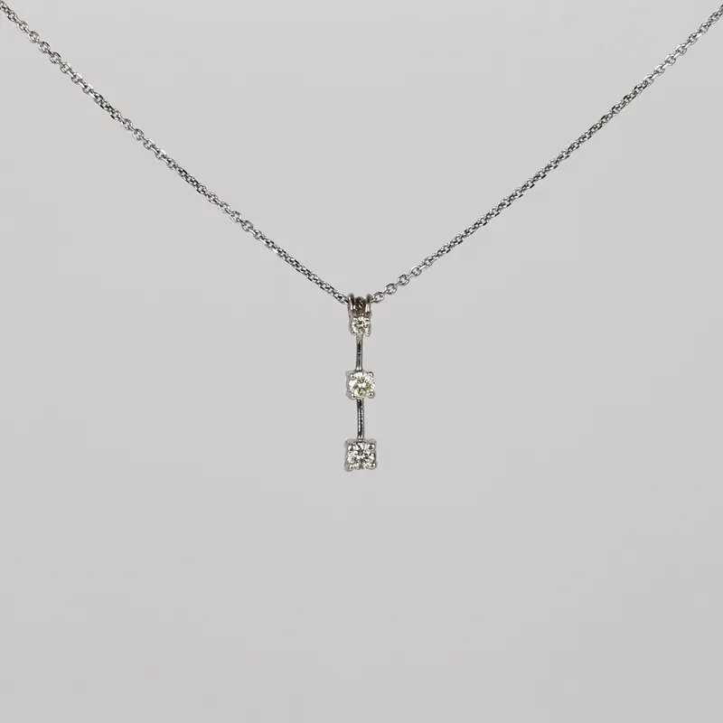 14 Karaat Witgouden Ketting met 3 Natuurlijke Diamanten