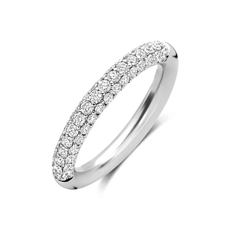 14k witgouden ring met pavé gezette diamanten