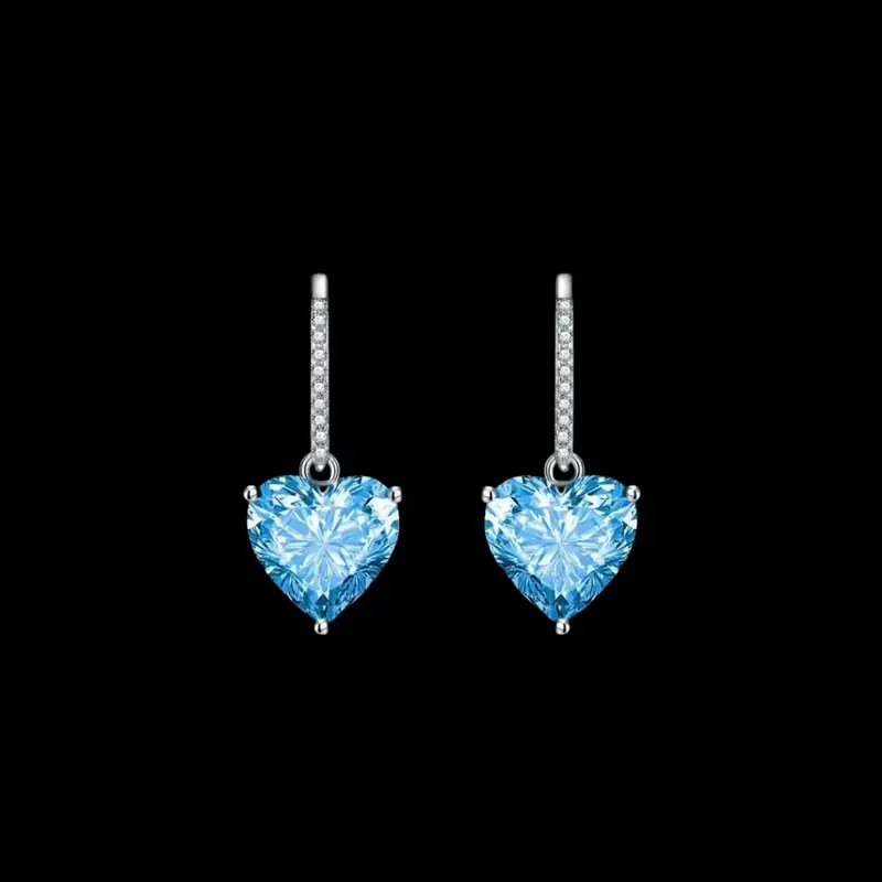 925 Sterling Zilveren Hart Oorbellen met Blauwe Zirkonia Stenen