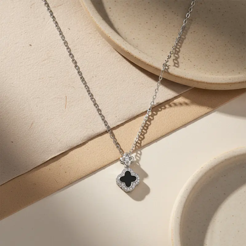 925 sterling zilveren ketting met klavertje