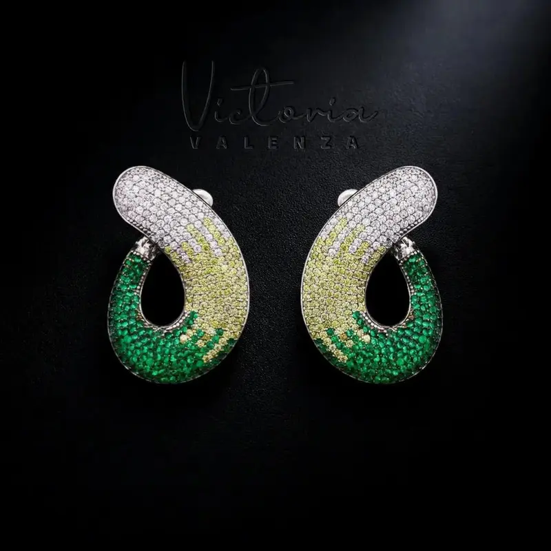 925 Sterling Zilveren Twist Oorbellen met Groene Zirkonia Stenen