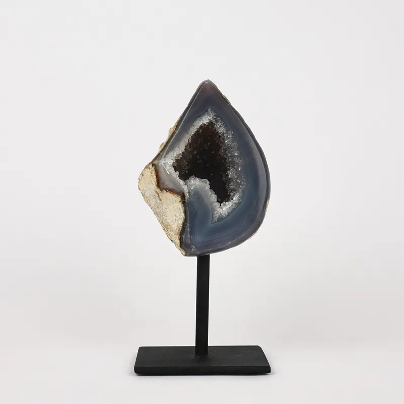 Agaat Geode S Op Standaard Nr. 243