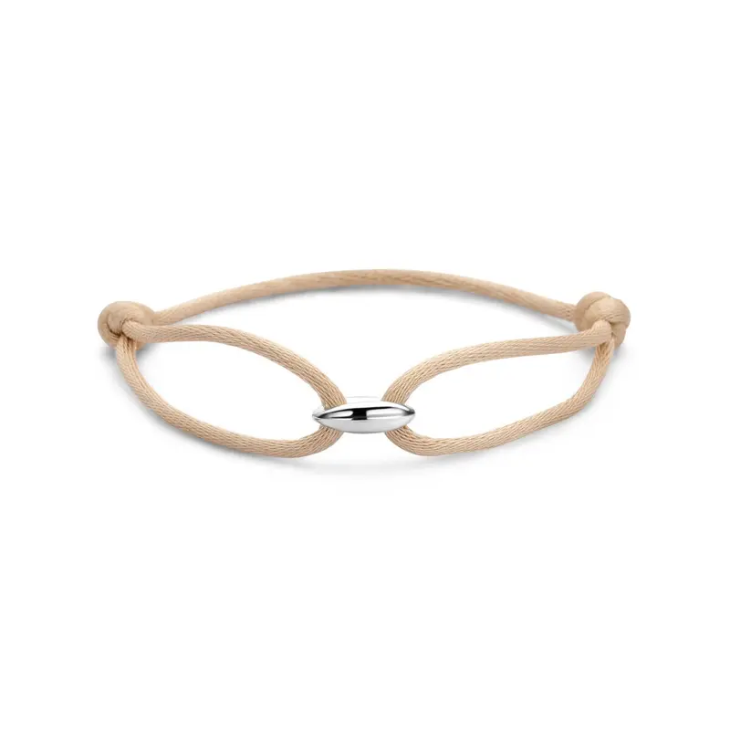 Beige satijnen armband met zilveren koffieboon