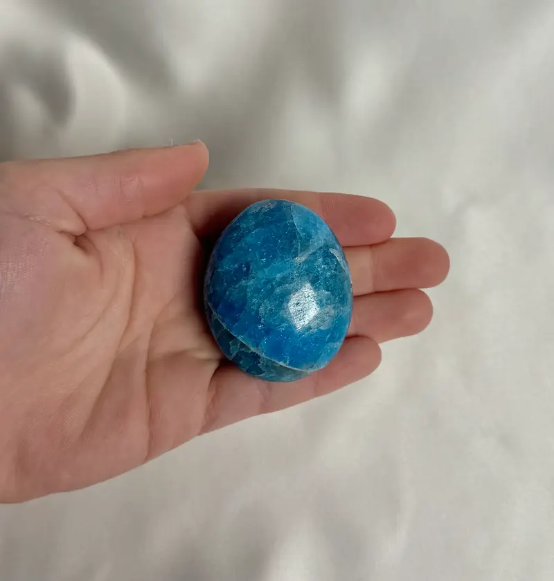 Blauwe Apatiet Handsteen