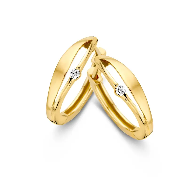 Geelgouden Oorringen met Diamant – Subtiele Luxe 0,03 crt.