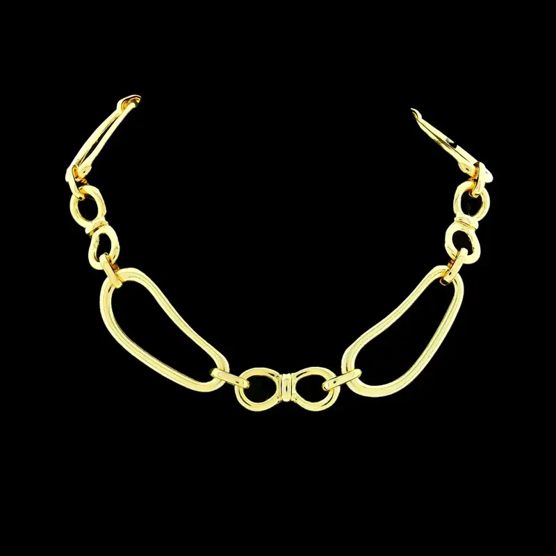 Goudkleurig open design collier