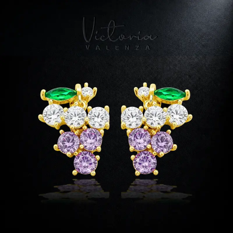 Goudkleurige Druif Clip Oorbellen met Multicolor Zirconia Stenen