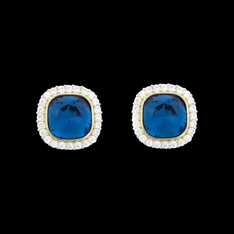 Goudkleurige Entourage Clip Oorbellen met Blauwe en Witte Zirkonia Stenen