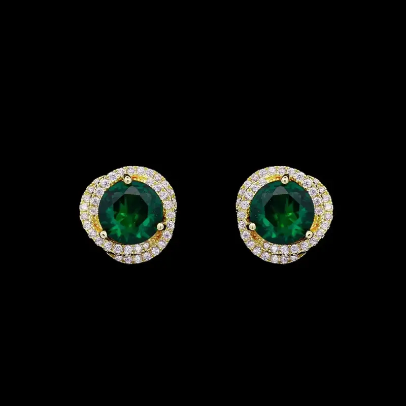Goudkleurige Entourage Clip Oorbellen met Groene Zirkonia Stenen