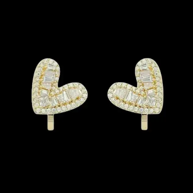Goudkleurige Hart Clip Oorbellen met Zirkonia Stenen