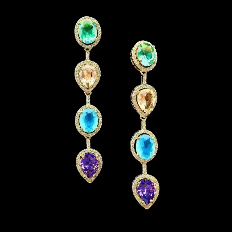 Goudkleurige Lange Oorbellen met Multicolor Zirkonia Stenen