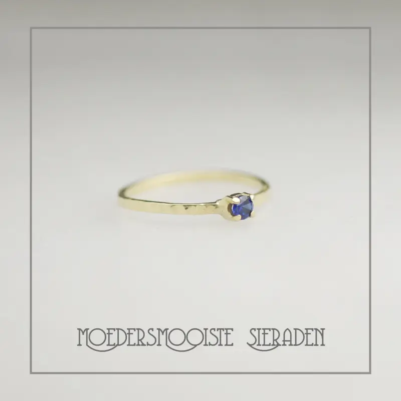 Grillige Ring van Goud met Geboortesteen van September