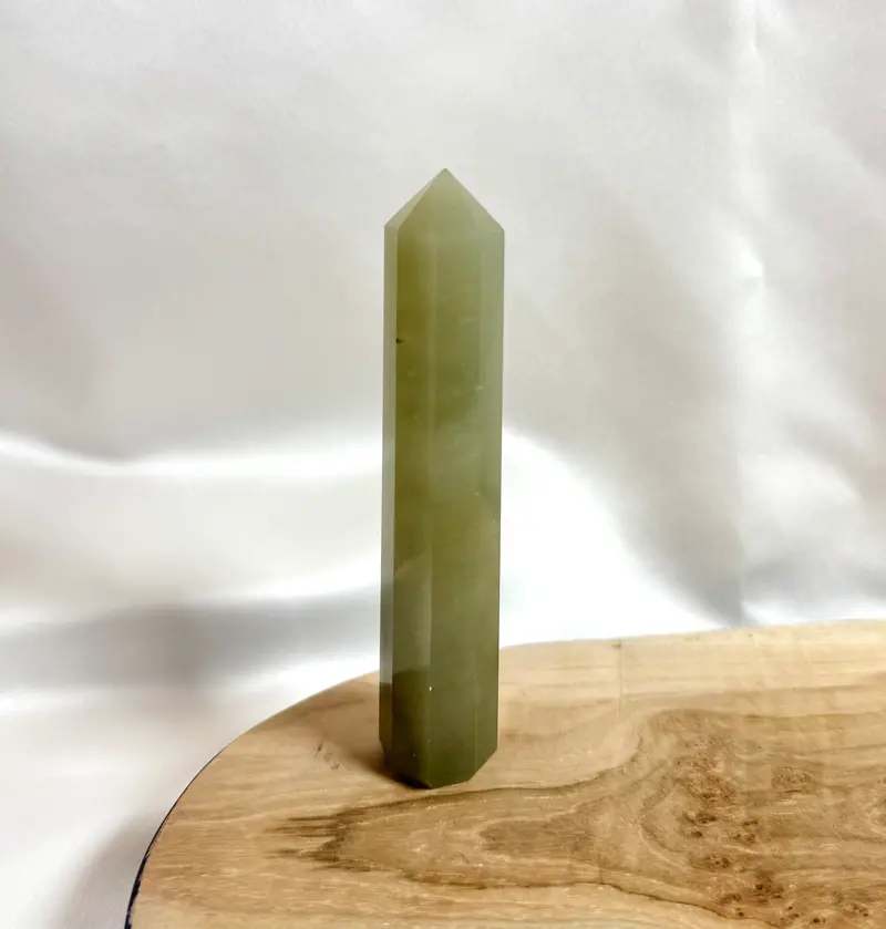 Groene Aventurijn Obelisk