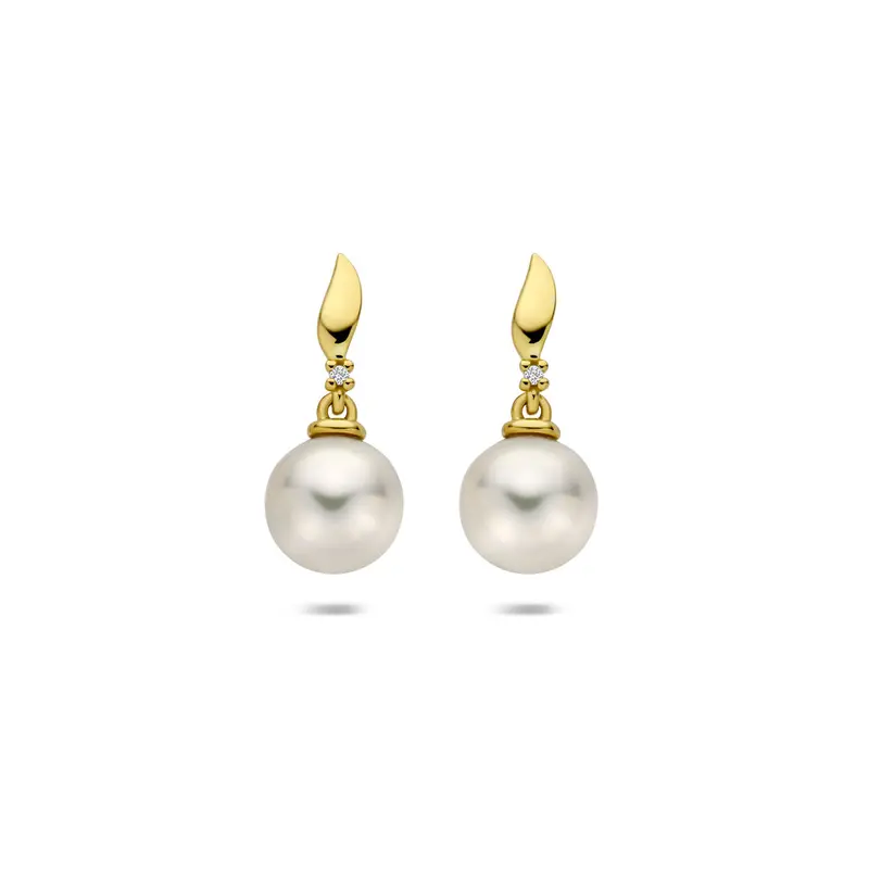 Hangende oorbellen parel en diamant 0.01ct (2x 0.005ct) h p 17 mm 14K geelgoud