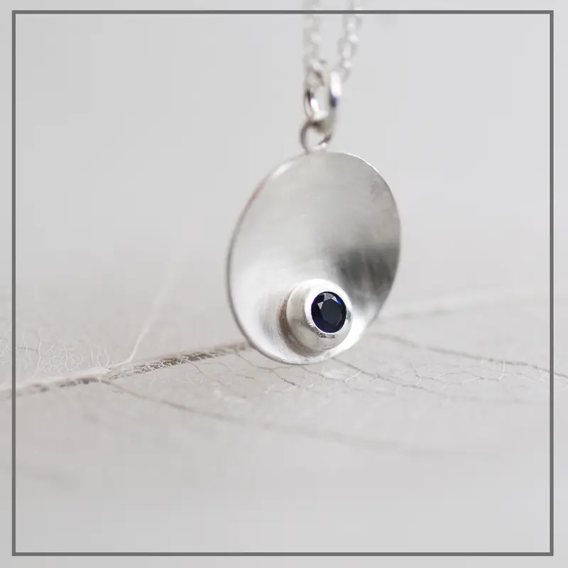 Ketting van Zilver De Schaal met Geboortesteen