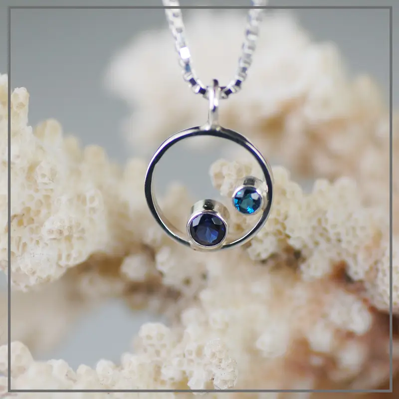 Ketting van Zilver Design Plain met twee Geboortestenen