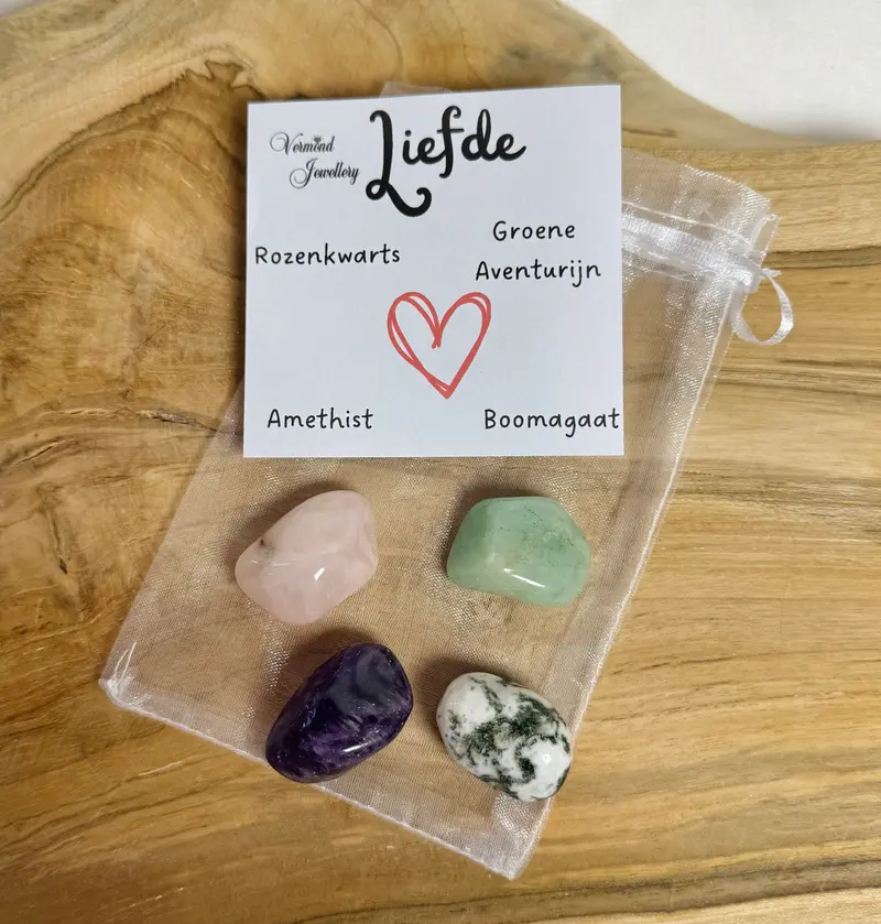 Liefde trommelstenen zakje