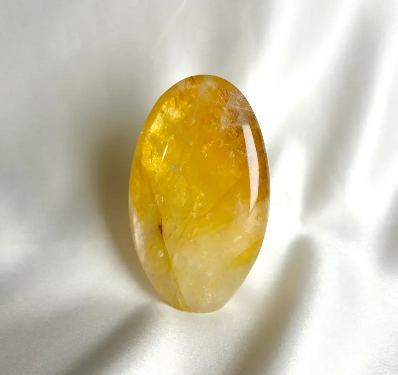 Limoniet Kwarts (Golden Healer) Sculptuur Nr. 154