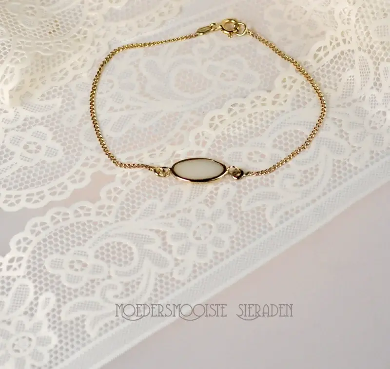 Moedermelk Armband Ovaal Goud