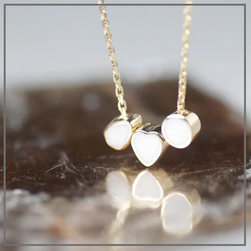 Moedermelk Collier Center Shaped 3