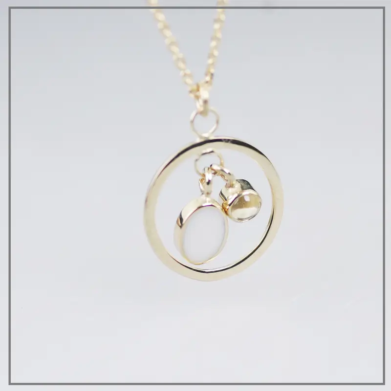 Moedermelk ketting Blanche Ovaal Goud met Bergkristal