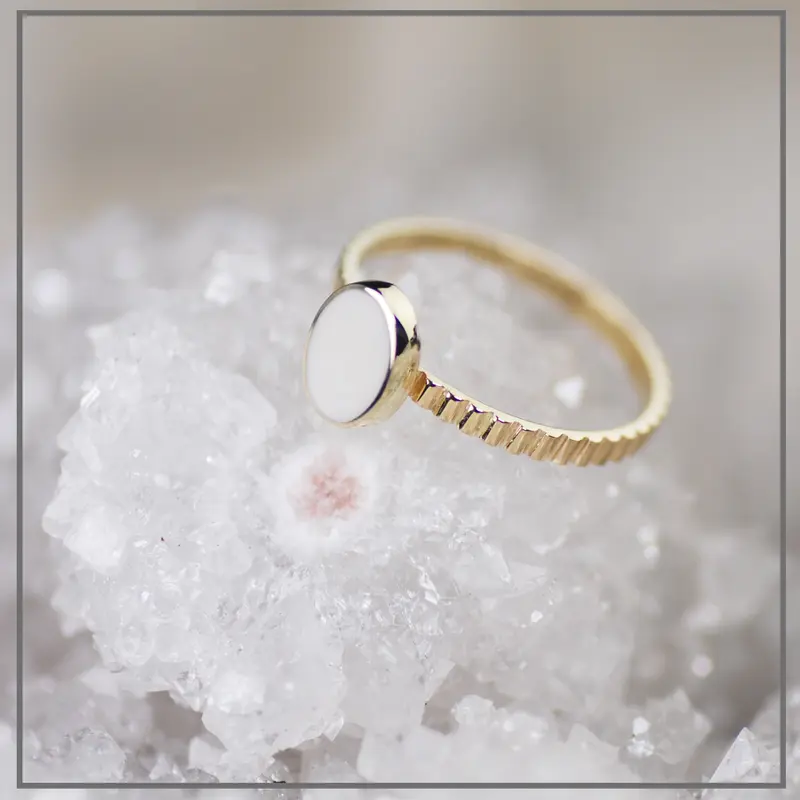 Moedermelk ring Veritatem Goud