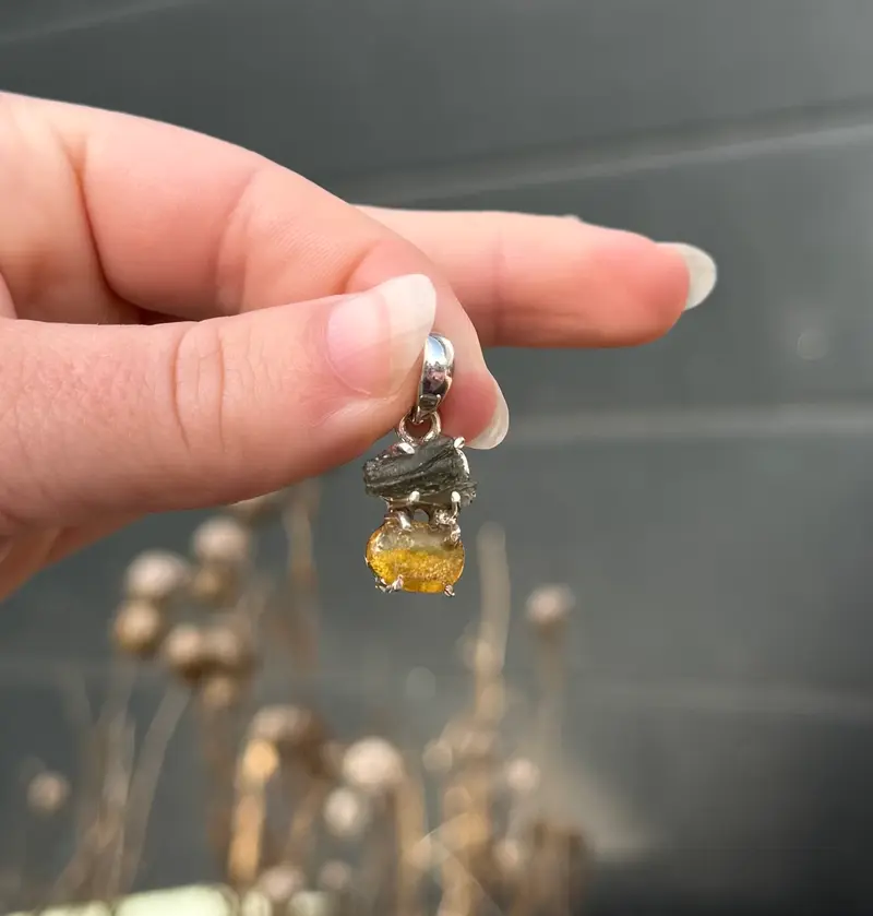 Moldaviet en Amber Hanger 925 Zilver A7