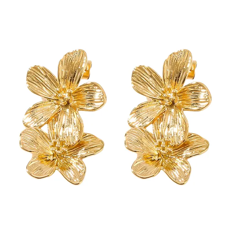Oorbellen statement flower