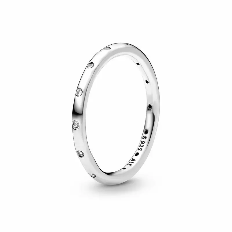 Pandora Eenvoudige Sprankelende Bandring zilver 190945CZ