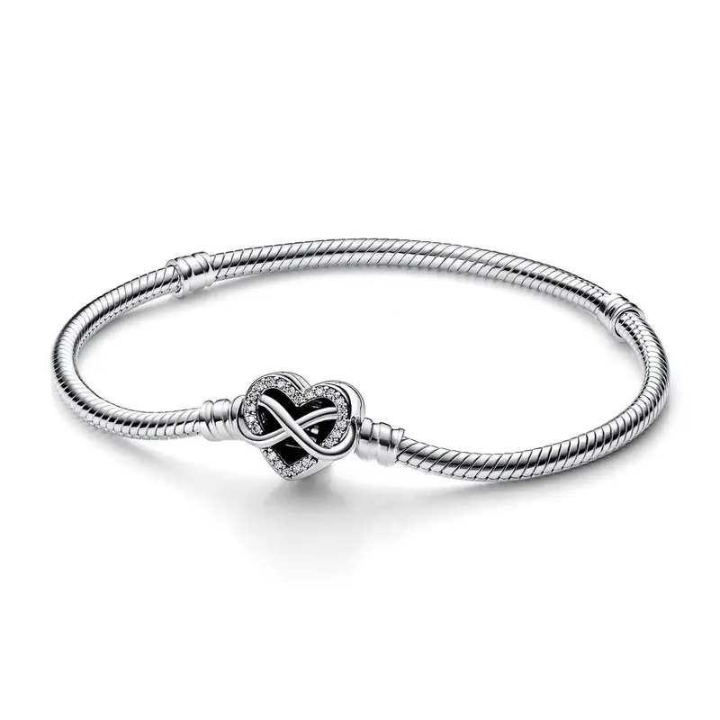 Pandora Moments Sprankelende Snake Chain Armband met Hartsluiting zilver 592645C01
