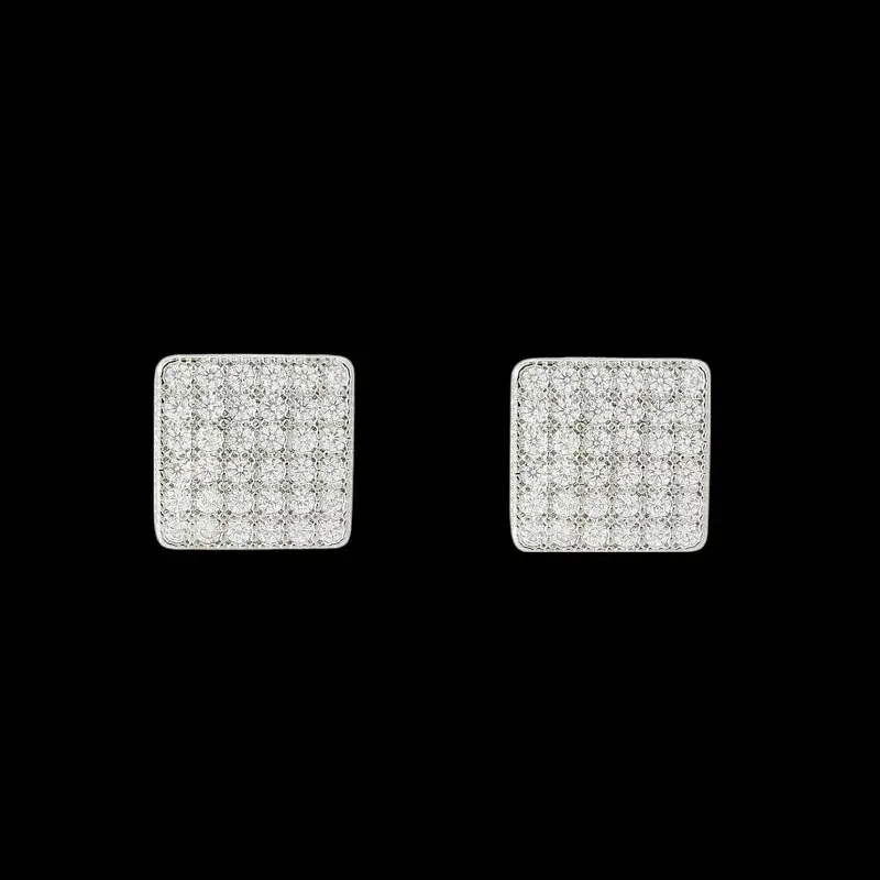 Rechthoekige Zilverkleurige Pavé Oorbellen Met Zirkonia Stenen