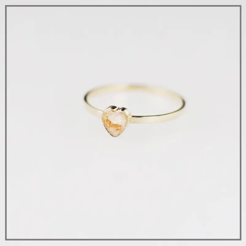 Ring Strong Heart Goud