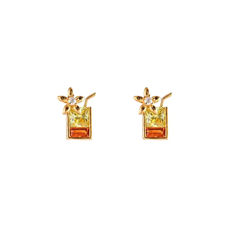 Rosé blush studs
