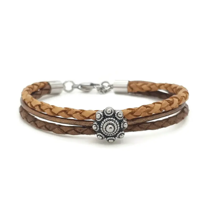 RVS Zeeuwse knop armband - Triple bruin leer