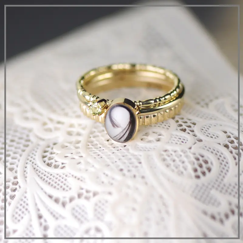 Set Veritatem Moedermelk Ovaal met vintage ring en aanschuifring