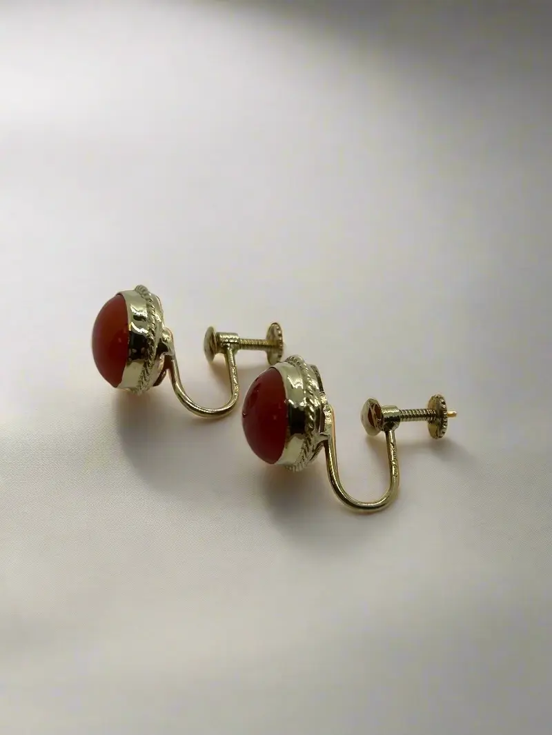 vintage gouden oorbellen 14k bloedkoraal 4.4gr
