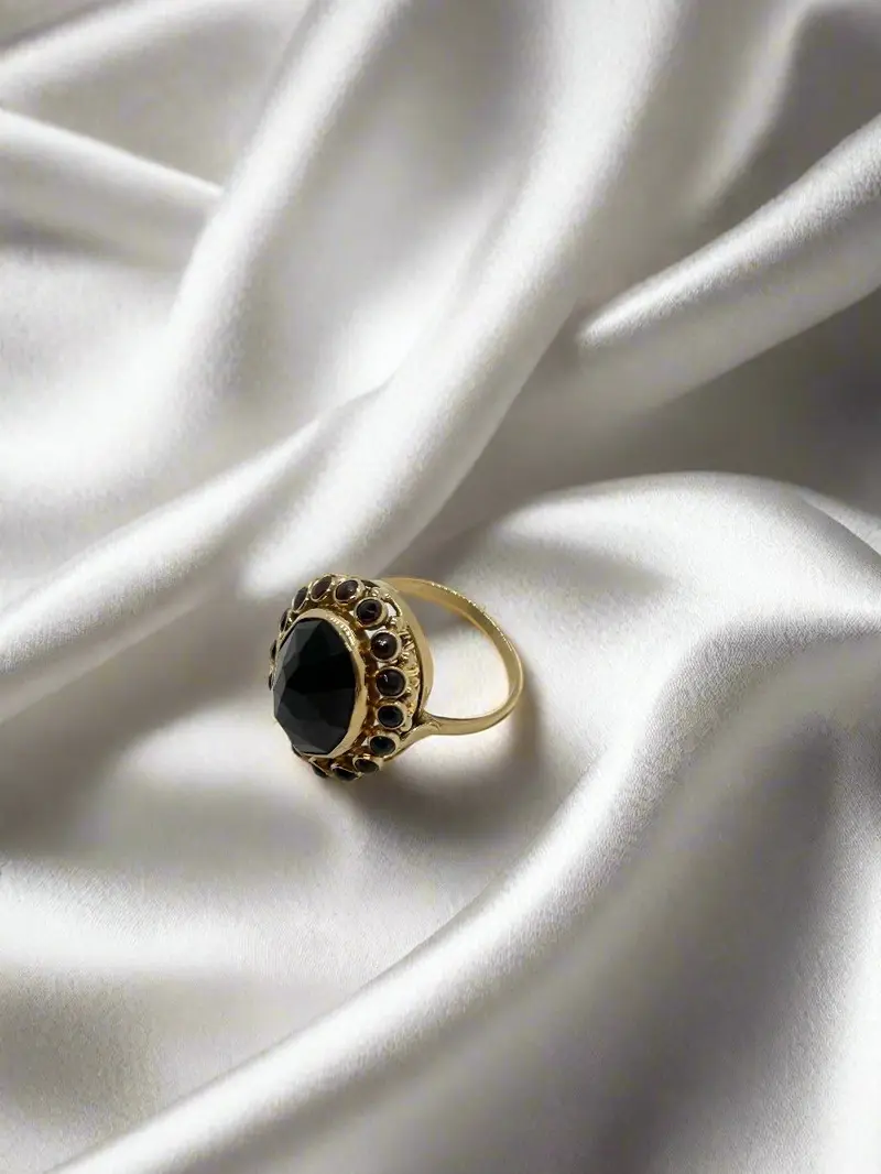 vintage gouden ring 14k ovale granaat 5.9gr