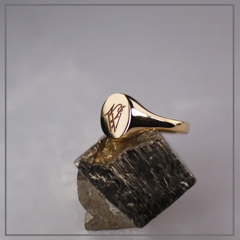 Vintage ring met Monogram