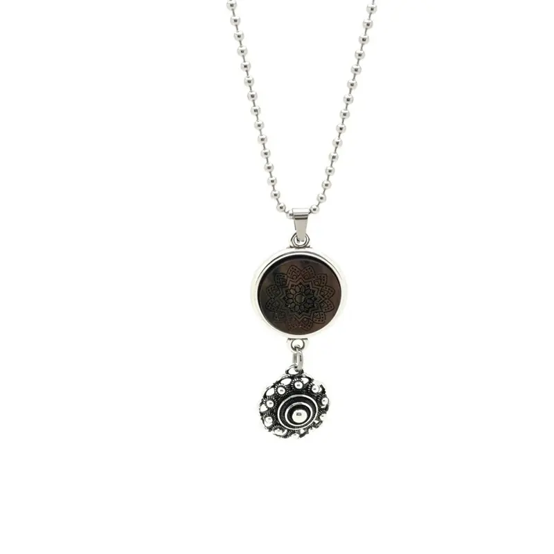 Zeeuwse knop ketting - Gekleurde hanger mandala bruin