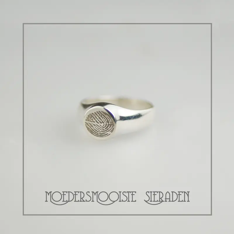 Zilveren ring met vingerafdruk