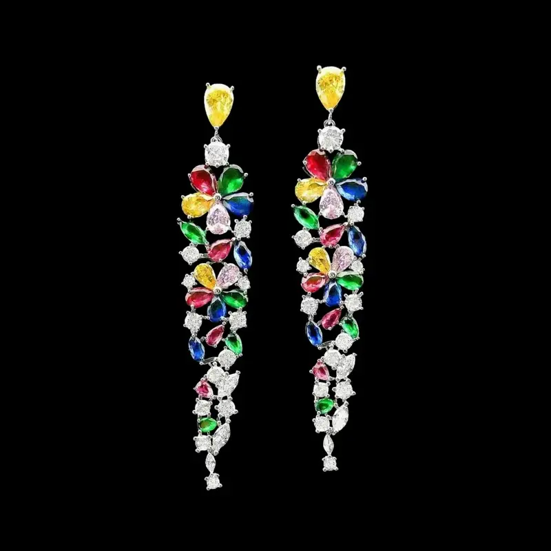 Zilverkleurige Lange Oorbellen met Multicolor Zirkonia Stenen