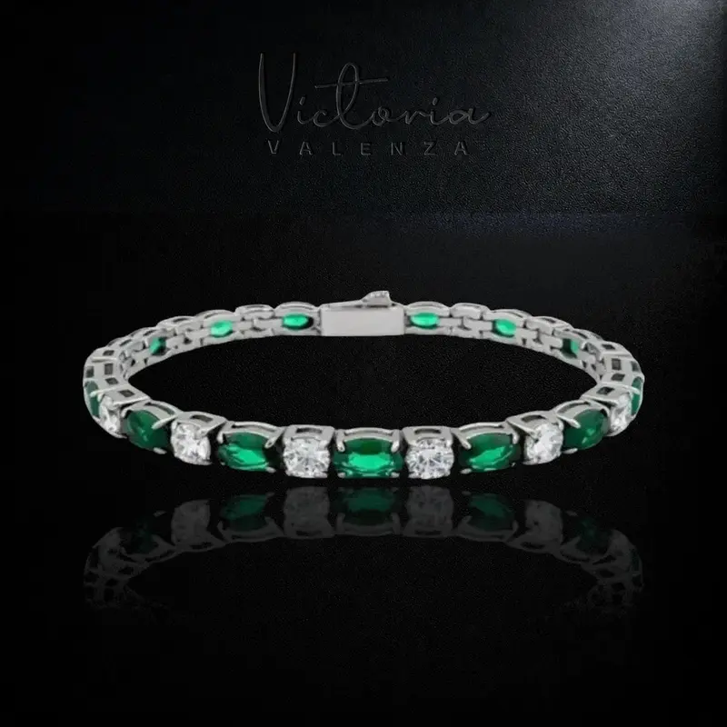 Zilverkleurige RVS Tennisarmband met Groene en Witte Zirkonia Stenen