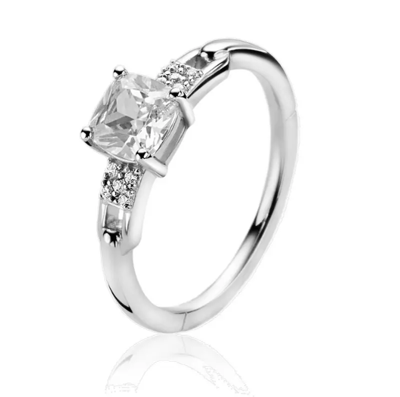 ZINZI Zilveren Ring met Witte Zirkonia ZIR2268